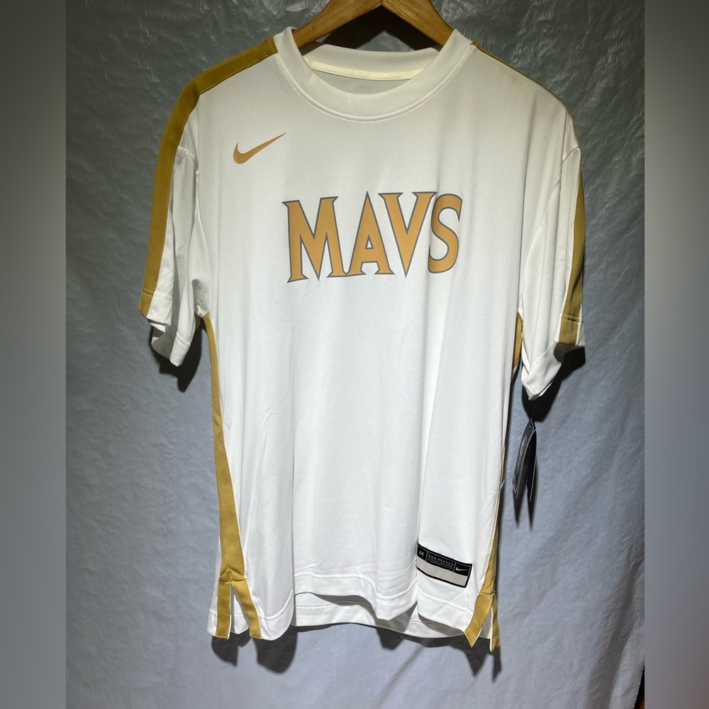 Dallas Mavericks Nike Tee